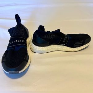 Adidas Ultra Boost X 3D
Stella McCartney